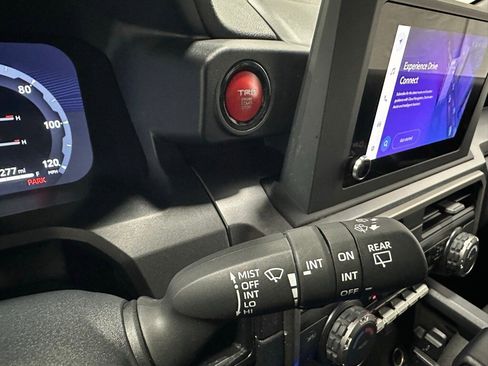 Used 2025 Toyota 4Runner TRD Off-Road image 23