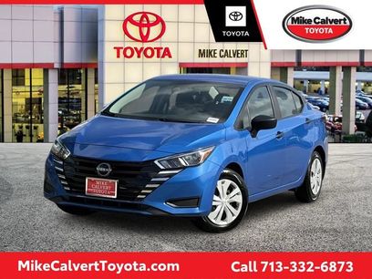 Used 2024 Nissan Versa S w/ Trunk Package