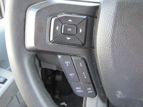 Used 2022 Ford E-350 and Econoline 350 Super Duty RWD image 31