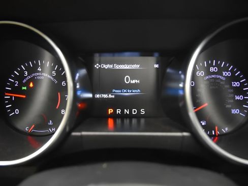 Used 2019 Ford Mustang Coupe w/ Black Accent Package RWD image 17