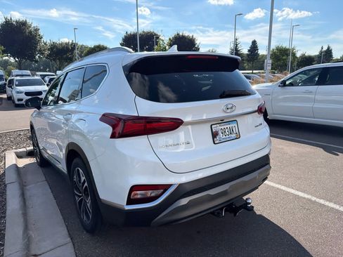 Used 2019 Hyundai Santa Fe AWD image 5