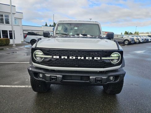 New 2026 Ford Bronco Badlands AWD/4WD image 3