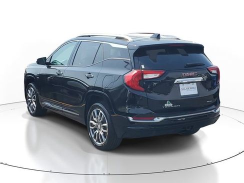 Certified 2022 GMC Terrain Denali w/ Denali Premium Package AWD/4WD image 3