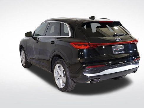 Used 2025 Audi Q5 Premium Plus w/ Premium Plus image 8