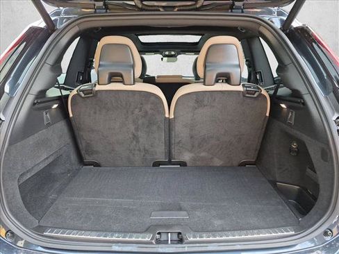 Used 2026 Volvo XC90 B6 Plus w/ Protection Package Premier AWD/4WD image 6