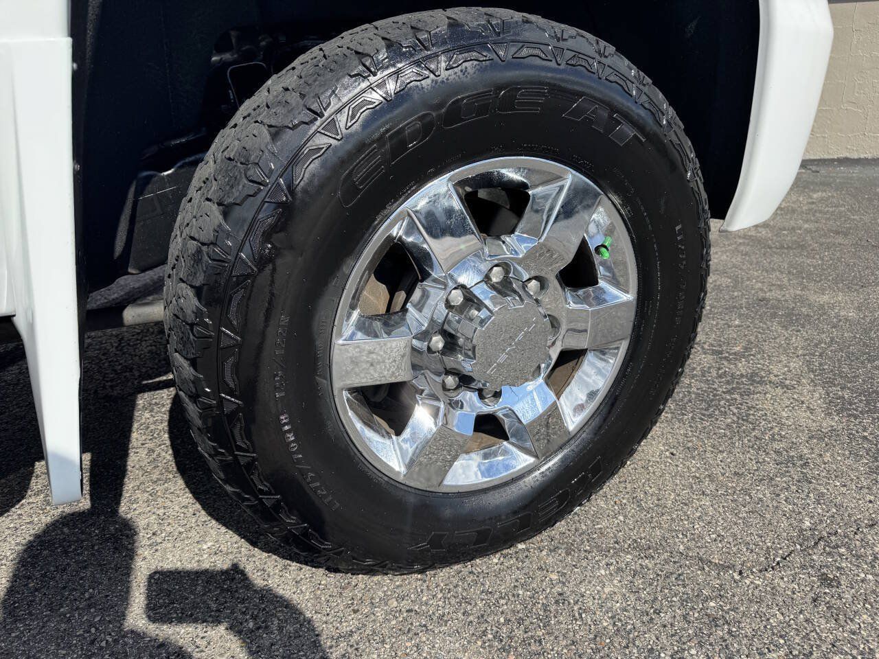 Used 2019 GMC Sierra 3500 Denali w/ Duramax Plus Package AWD/4WD image 7