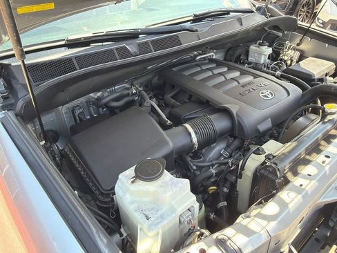 Used 2013 Toyota Sequoia Limited AWD/4WD image 23