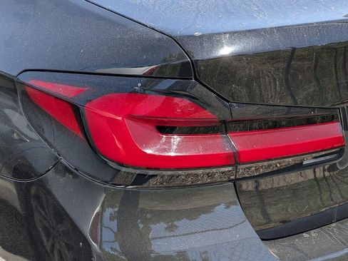 Used 2021 BMW 530i w/ Convenience Package image 9