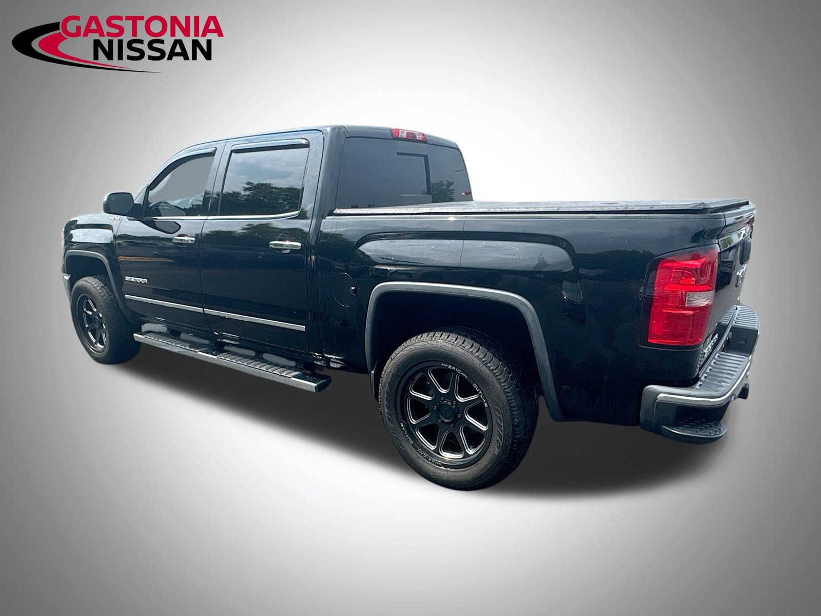 Used 2014 GMC Sierra 1500 SLT w/ SLT Crew Cab Value Package AWD/4WD image 5