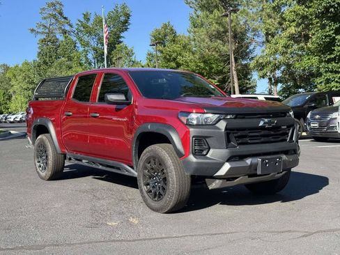 Used 2023 Chevrolet Colorado Trail Boss w/ LPO, Skid Plate Package AWD/4WD image 2