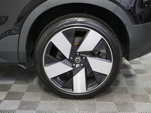 Used 2023 Volvo C40 P8 Recharge Ultimate AWD/4WD image 20
