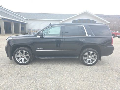 Used 2019 GMC Yukon SLT image 4