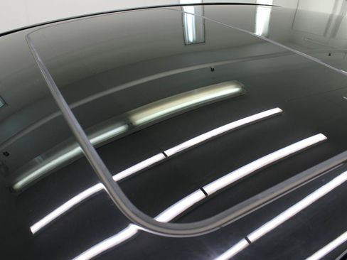 Used 2012 Lexus LS 460 w/ Comfort Pkg RWD image 25