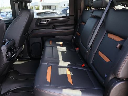 Certified 2025 GMC Sierra 2500 AT4 w/ AT4 Premium Plus Package AWD/4WD image 28