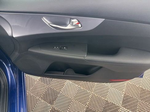 Certified 2022 Kia Forte LXS FWD image 21