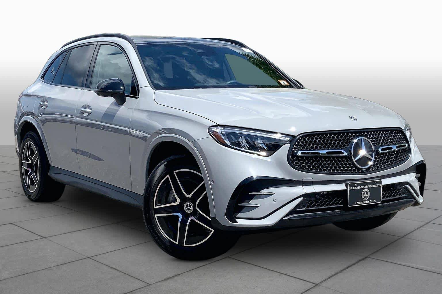 Certified 2026 Mercedes-Benz GLC 300 4MATIC image 3