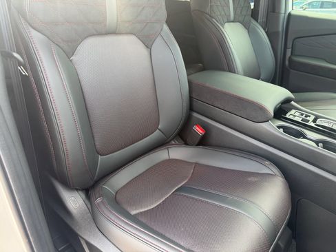 New 2026 Honda Pilot Black Edition image 13