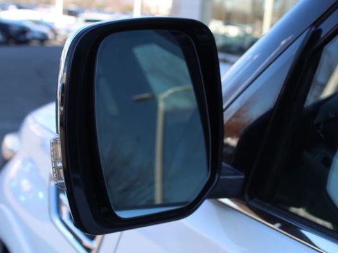 Used 2021 INFINITI QX80 Sensory w/ Cargo Package image 12