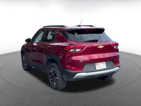 Used 2025 Chevrolet TrailBlazer LT image 11