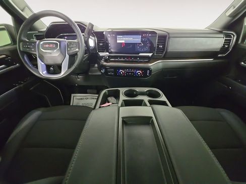 Used 2024 GMC Sierra 1500 Elevation AWD/4WD image 10