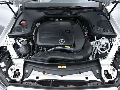 Used 2023 Mercedes-Benz E 350 4MATIC Sedan image 23
