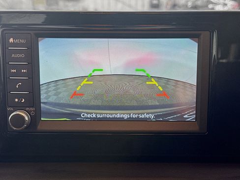 Used 2025 Nissan Kicks S image 22