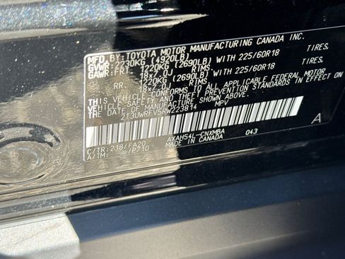 Used 2024 Toyota RAV4 AWD Hybrid image 29