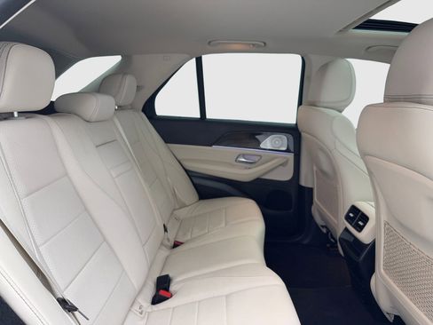 Used 2021 Mercedes-Benz GLE 350 4MATIC w/ Premium Package image 45