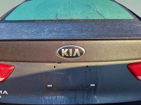 Used 2019 Kia Optima S image 27