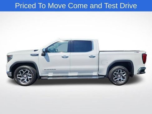 Used 2025 GMC Sierra 1500 SLT w/ SLT Premium Plus Package AWD/4WD image 2