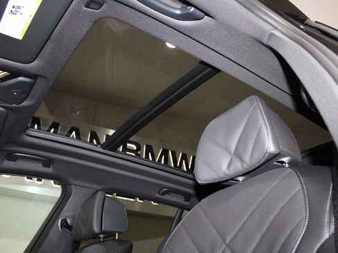 Used 2026 BMW X5 xDrive40i w/ Climate Comfort Package image 15