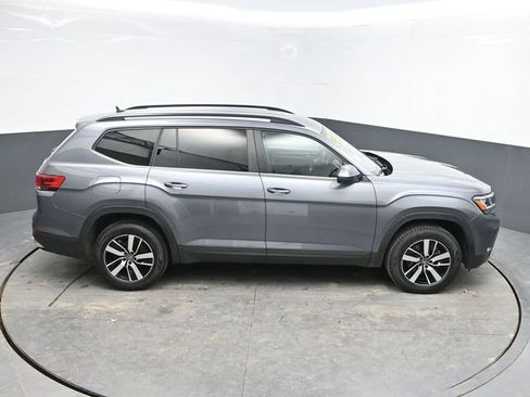 Used 2023 Volkswagen Atlas SE image 26