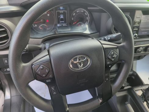 Used 2021 Toyota Tacoma SR AWD/4WD image 15