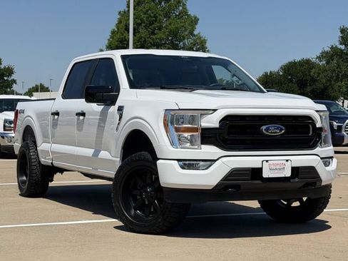 Used 2022 Ford F150 XLT AWD/4WD image 2