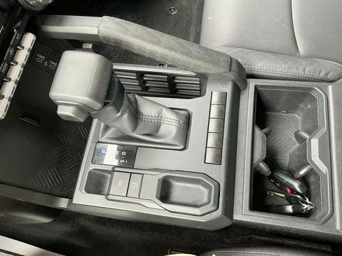 Used 2024 Toyota Tacoma SR RWD image 14