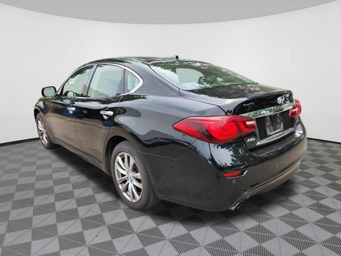 Used 2015 INFINITI Q70 3.7 AWD/4WD image 3