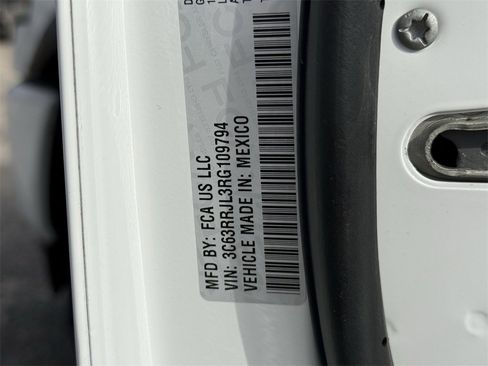 Used 2024 RAM 3500 Laramie w/ Night Edition image 42