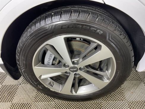 Used 2023 Genesis GV80 2.5T w/ Advanced Package AWD/4WD image 10