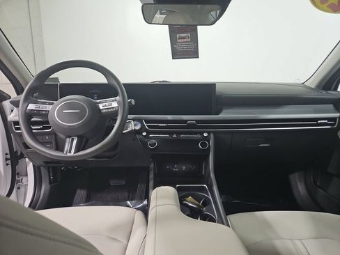 Certified 2025 Hyundai Sonata SEL AWD/4WD image 19