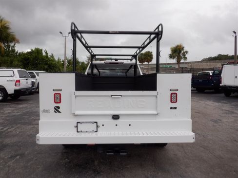 Used 2024 Chevrolet Silverado 3500 W/T w/ WT Convenience Package AWD/4WD image 5