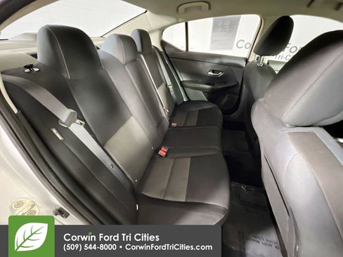 Used 2021 Nissan Sentra SV FWD image 16