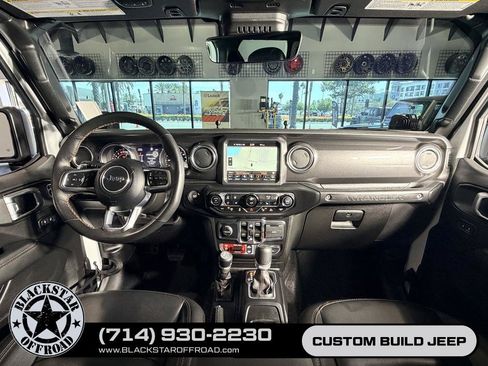 Used 2022 Jeep Wrangler Unlimited Rubicon w/ Trailer Tow Package AWD/4WD image 22