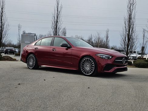 Used 2025 Mercedes-Benz C 300 4MATIC Sedan image 1