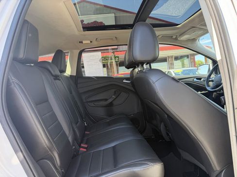 Used 2016 Ford Escape Titanium AWD/4WD image 21