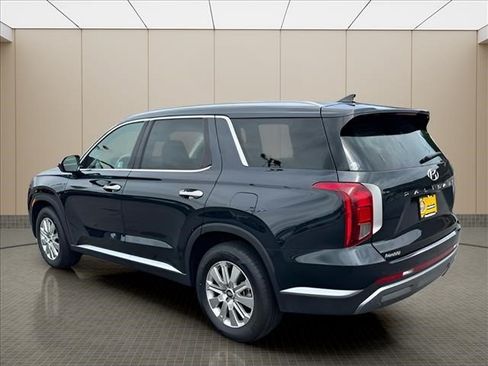 Certified 2024 Hyundai Palisade SEL FWD image 4