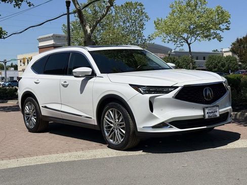 Used 2024 Acura MDX SH-AWD w/ Advance Package image 1