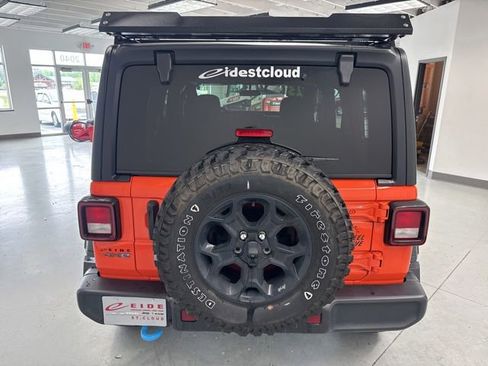 Used 2023 Jeep Wrangler Unlimited w/ Cold Weather Group AWD/4WD image 11