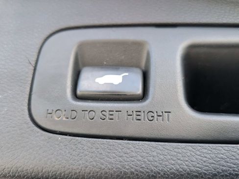 Used 2017 Honda CR-V Touring image 12
