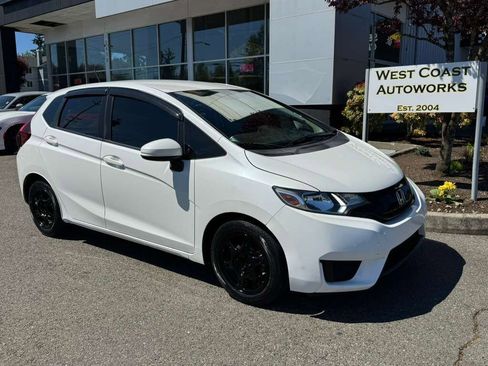 Used 2016 Honda Fit LX image 3
