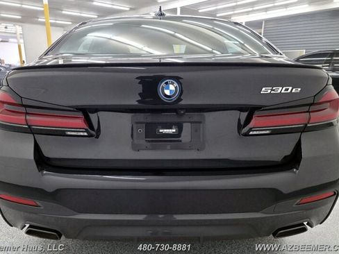 Used 2023 BMW 530e w/ M Sport Package RWD image 11